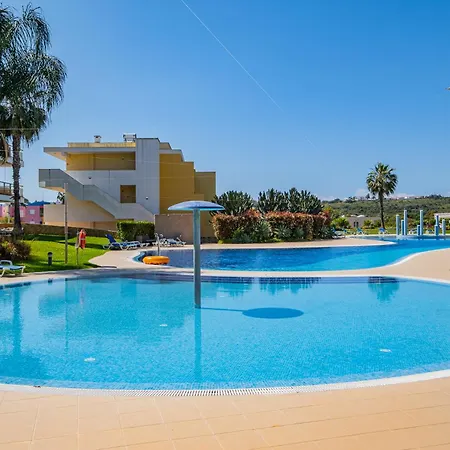 Marina Garden Hotel