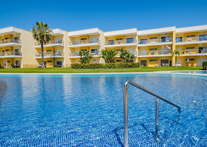 Marina Garden Hotel