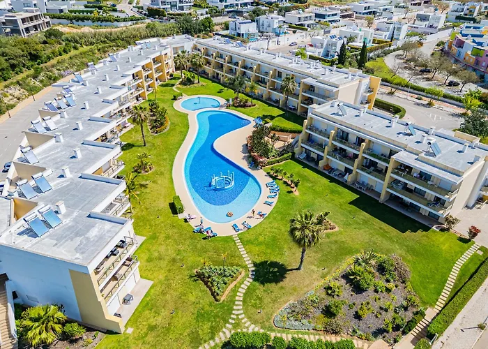 Marina Garden Hotel